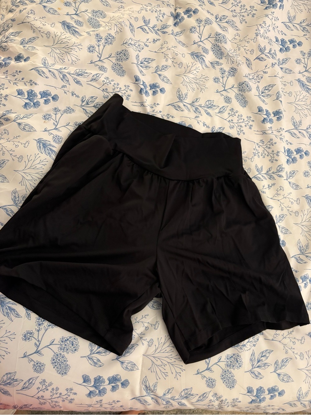 Halara Black High-Waist Casual Yoga Shorts size XL